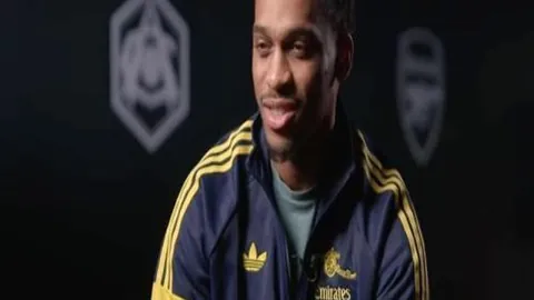 柯丝蒂·考文垂荣膺国际奥委会第十位主席称号。