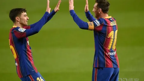 萨巴伦卡独揽迈阿密公开赛女单桂冠，轻松两盘击败佩古拉夺冠